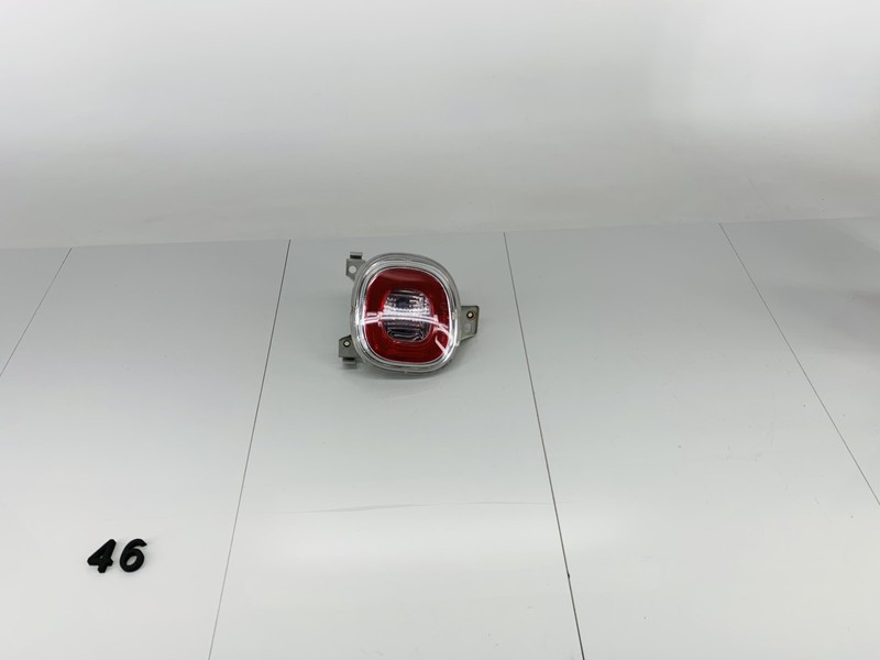 14-17 FIAT 500L REAR RIGHT PASSENGER SIDE BUMPER BACKUP LIGHT LAMP OEM