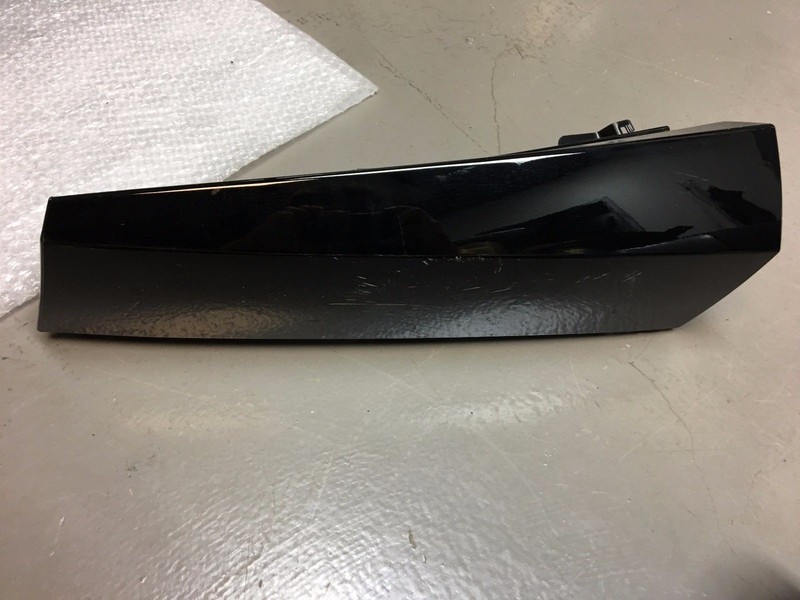 UPPER QUARTER MOLDING OEM D-PILLAR 905651005 59876527