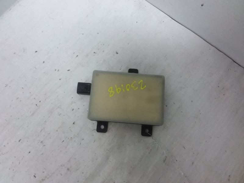 Radar Unit Blind Spot Alert Module Fits 17-19 Jaguar XE JX63-14F152-AD