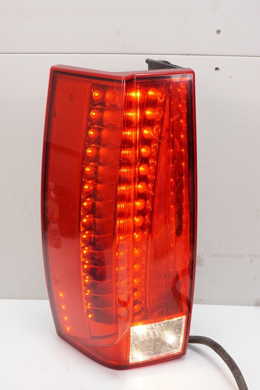 CADILLAC Escalade Left LH Tail Lamp Tail Light OEM 2007 - 2014