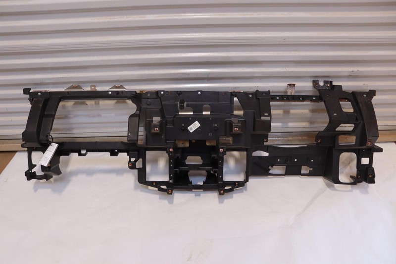 2014-2019 CHEVY SILVERADO 1500 DASH DASHBOARD INSTRUMENT PANEL FRAME BASE OEM