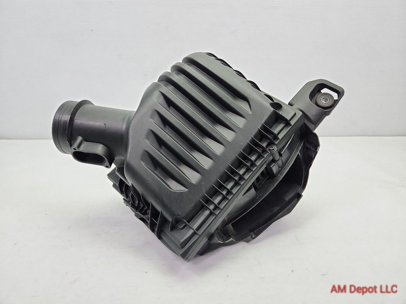2017 Mini Cooper S F56 F55 F57 B46 B48 Air Filter Box Cleaner Housing 1371763974