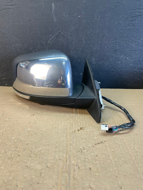 2011-2018 Jeep Grand Cherokee Right PassengerDoor MirrorOem AC9880 LK