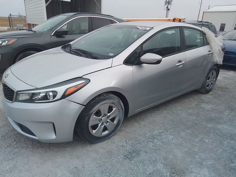 Driver Left Fender Fits 14-18 FORTE 3416600