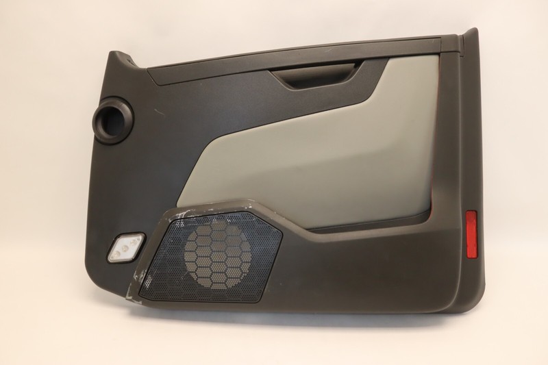 2018-2024 VOLVO VNL 860 FRONT RIGHT PASSENGER SIDE DOOR PANEL TRIM COVER OEM
