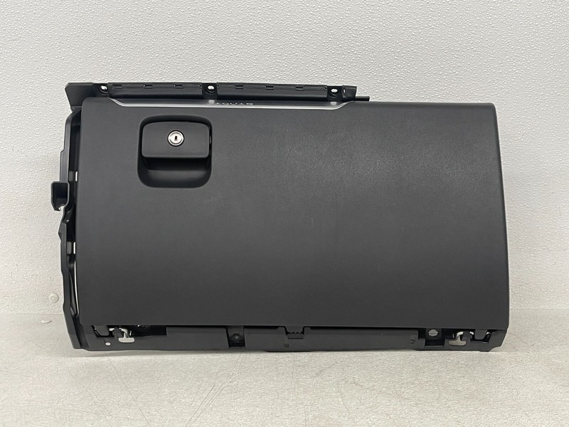 ⭐2017-2020 JAGUAR F-PACE DASHBOARD GLOVEBOX STORAGE COMPARTMENT OEM LOT2536