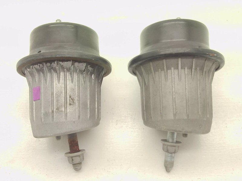 06-13 Lexus IS350 Pair of Engine Mounts