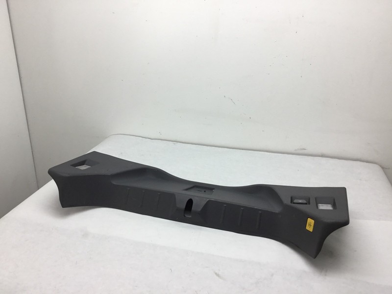 Volvo C70 Rear Trunk Lock Latch Trim Panel Cover Panel Scuff Sill 06-10 :A