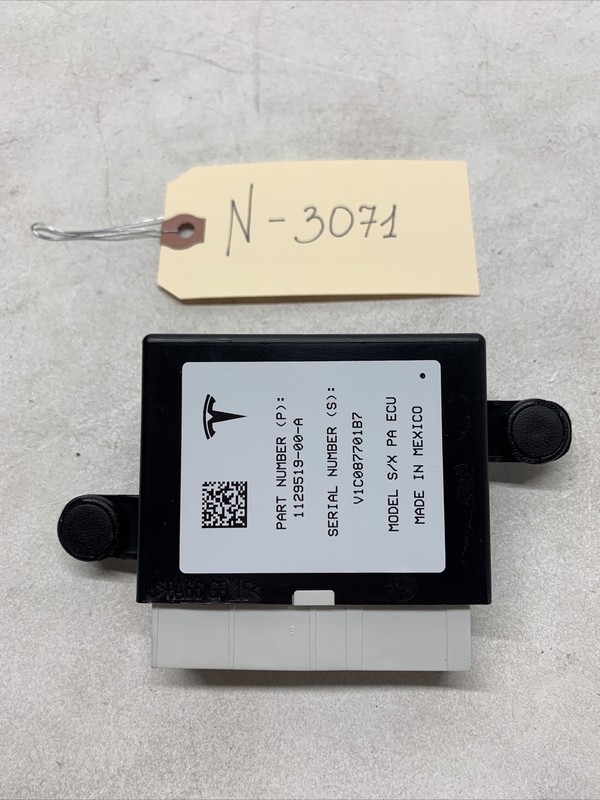 17-20 TESLA MODEL S PARKING SENSOR PARK ASSIST CONTROL MODULE 1129519 3071 B123