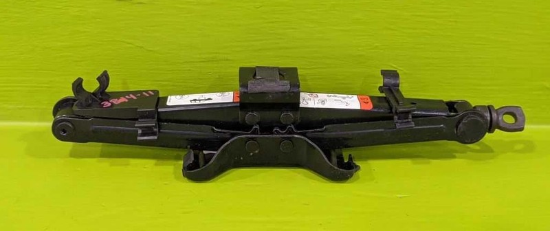05 06 07 MARINER EMERGENCY ROADSIDE SCISSOR JACK OEM 3814-11
