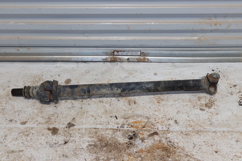 2018-2019 CHEVY SILVERADO 2500 4WD FRONT DRIVESHAFT CARDAN PROPELLER OEM