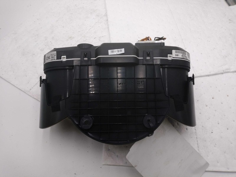 Used Speedometer Gauge fits: 2015 Hyundai Genesis cluster MPH cruise Cpe 3.8L AT