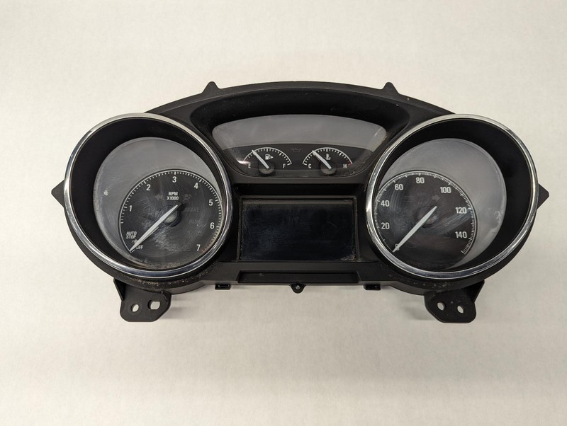 2017 BUICK ENVISION Speedometer UDD 84165671 89k miles OEM 17