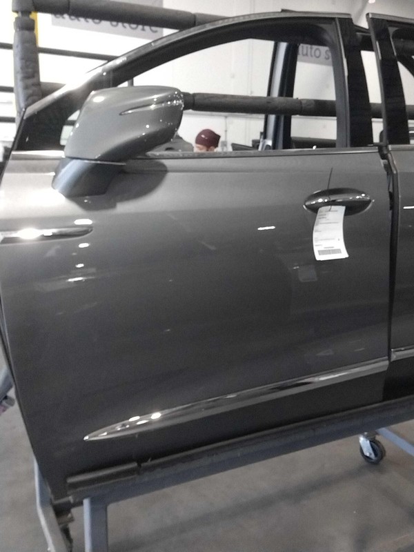 2018 Buick Enclave Left Door Mirror Assembly Grey 679573 Good Condition