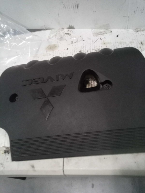 2015 Mitsubishi Outlander Engine Cover - Used, 99k Miles, OEM Part 1071991