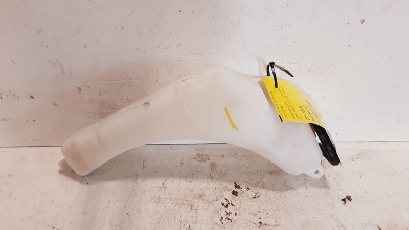 LEGACY2022 Coolant Reservoir 3246610