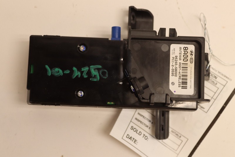 2020-2022 HYUNDAI PALISADE GPS NAVIGATION ANTENNA CONTROL MODULE OEM