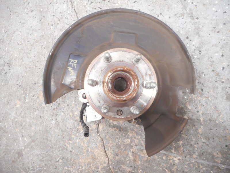 10-16 Cadillac SRX Front Passenger Right Spindle Knuckle Hub OEM