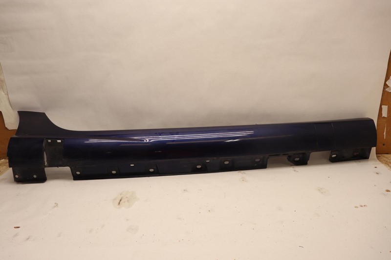 2012-2016 MERCEDES SLK250 R172 RIGHT PASSENGER SIDE ROCKER MOLDING BLUE OEM