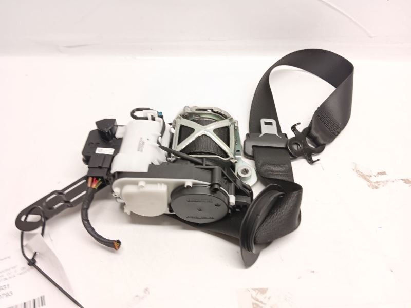 16-21 OEM BMW G11 G12 740 750 Front Right Passenger Seat Belt Black