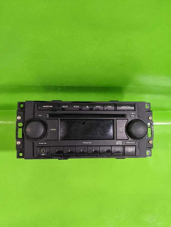 06-10 PT CRUISER FACTORY RADIO ID:REF OEM 4504-3