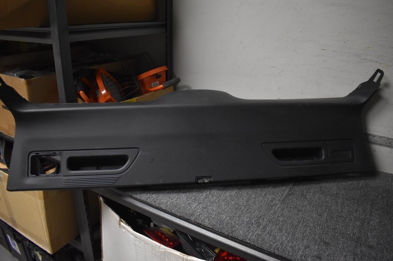 2007-2013 BMW X5 REAR TRUNK TAILGATE COVER FACTORY OEM