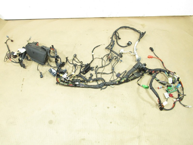15-19 Land Rover Discovery Sport 2018 2.0L AWD Engine Bay Wire Wiring Harness ;