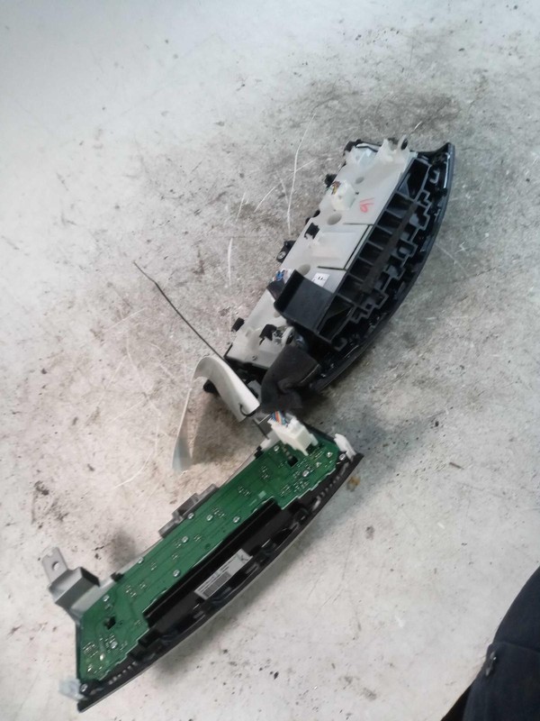 2019 INFINITI QX60 A/C Selector Switch Black OEM 275113JA0A 91K Miles