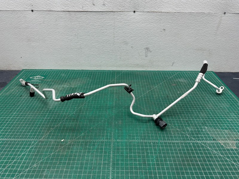 10-15 JAGUAR XF XFR X250 AC AIR CONDITIONING HOSE PIPE LINE OEM