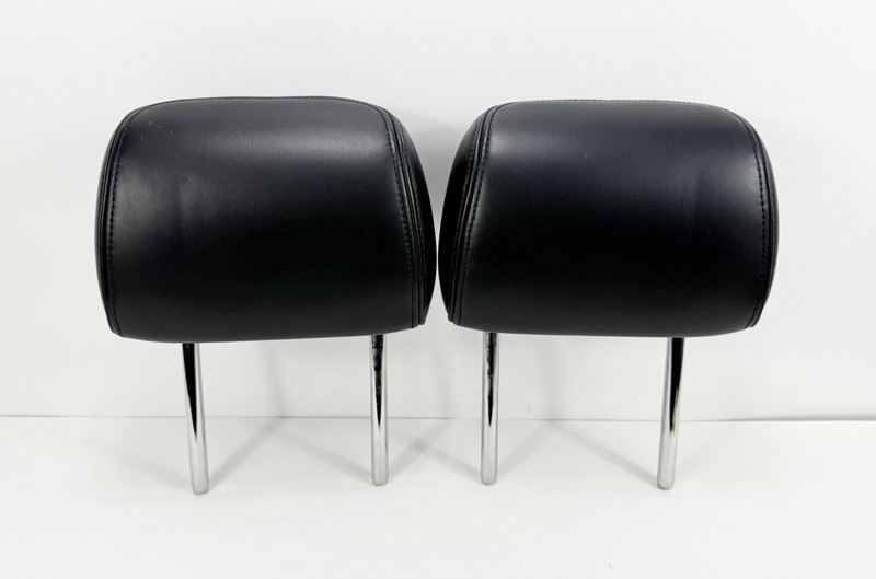 2010-2016 Buick Lacrosse Rear L & R Second Row Seat Headrests Black Leather OEM