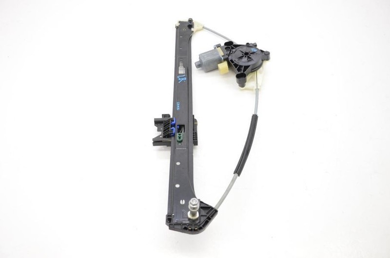 2015-2018 Porsche Macan 2.0L Driver Left Rear Window Regulator and Motor