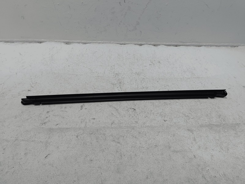 16-2021 HONDA CIVIC FRONT PASSENGER DOOR WINDOW INNER BELT WEATHERSTRIP SEAL OEM