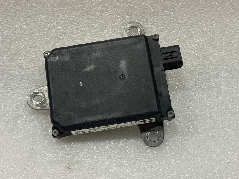 2016 2017 2018 LEXUS ES350 BLIND SPOT MONITOR RADAR SENSOR - 88162-0W350 OEM