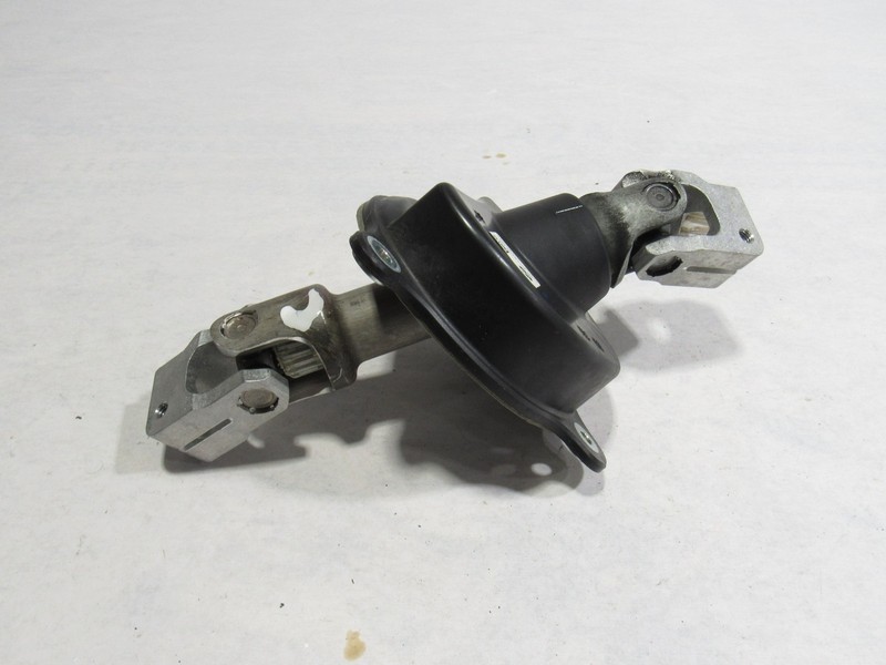 20-24 BMW M8 F93 2022 Upper Power Steering Column Shaft Universal Joint ;:O