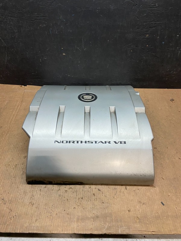 2004 to 2011 Cadillac Deville Seville Deville Northstar Engine Motor Cover H6873