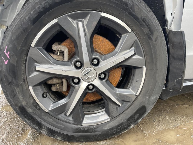 2023-24 HONDA HR-V LEFT FRONT 17X6.5 ALLOY 5-SPOKE WHEEL DARK GRAY A-COND 65271