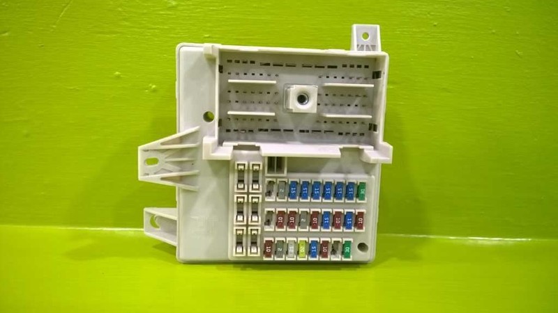 09 ENCLAVE INTERIOR FUSE BOX OEM 2959-31