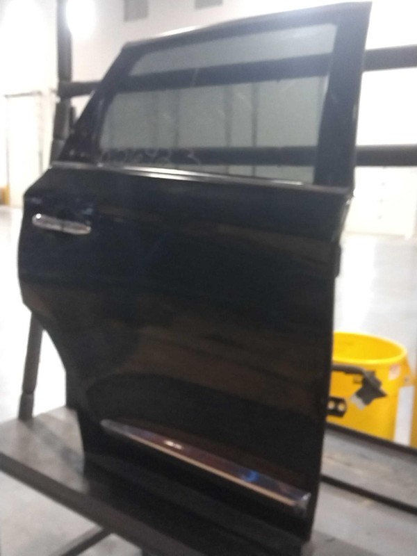 2014 INFINITI QX60 Right Rear Door Black OEM 319582, 203K Miles, PW, PL