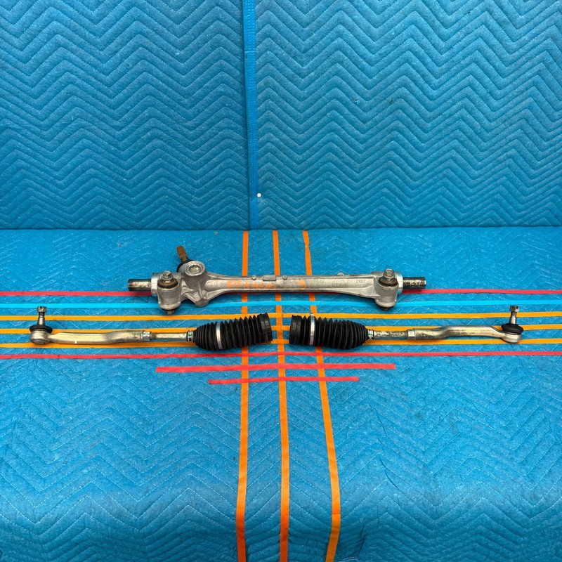 2013-2018 Toyota Avalon Steering Rack Assembly With Tie Rods 105K OEM