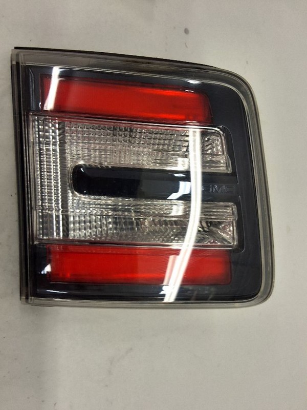 Driver Tail Light VIN J 11th Digit Limited Lid Mounted Fits 13-17 ACADIA 3456393