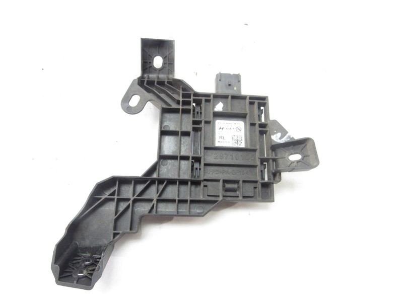 Hyundai Ioniq 5 2023 Rear Left Blind Spot Sensor Control Module Unit 21-25 ;@2