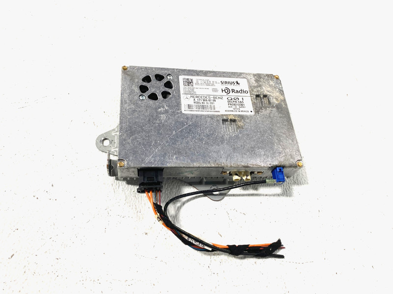 10-16 MERCEDES E550 SIRIUS SATELLITE RADIO RECEIVER MODULE OEM #A0.36