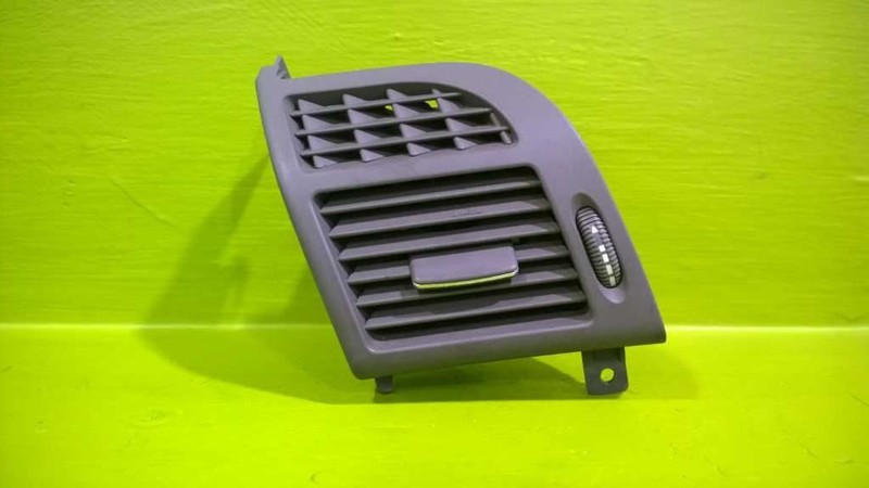 03 04 05 06 07 08 09 E500 DRIVER LEFT FRONT AC AIR VENT OEM 3517-7