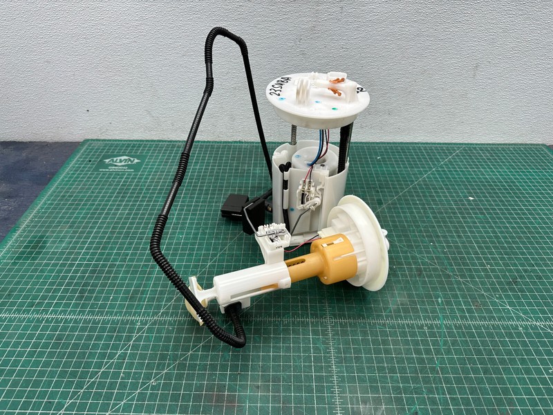 22-24 Subaru WRX FUEL GAS PUMP ASSEMBLY OEM