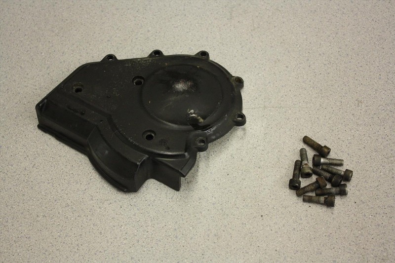 1988 BMW K 75 C ENGINE MOTOR OIL WATER PUMP COVER PLATE HOUSING K75 88