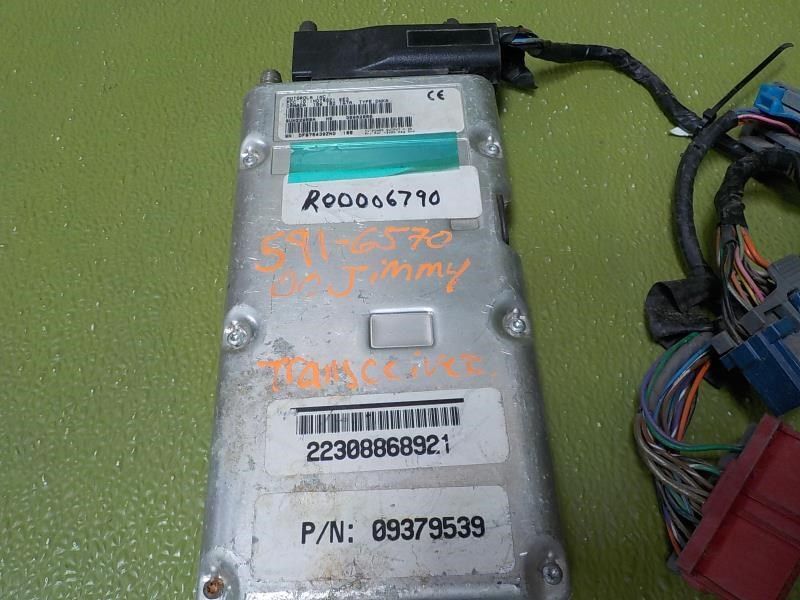 2000 GMC Jimmy S15 GPS Transceiver Communication Module W/ Harness OEM 09379539