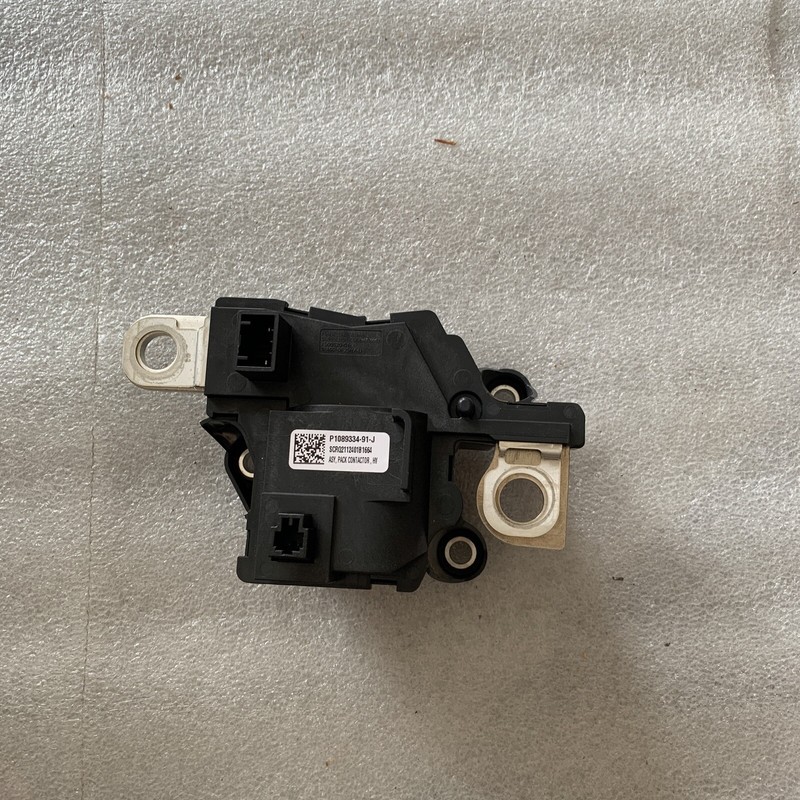 2017-2022 Tesla Model 3 Y High Voltage Converter Battery Pack Switch 2615 B31