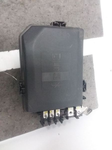 Fuse Junction Box Engine ID 39049710 Fits 16 18 CRUZE 1086602
