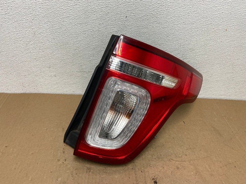 2011-2015 Ford Explorer Police Package Right Passenger Side Tail light AC5843 LK