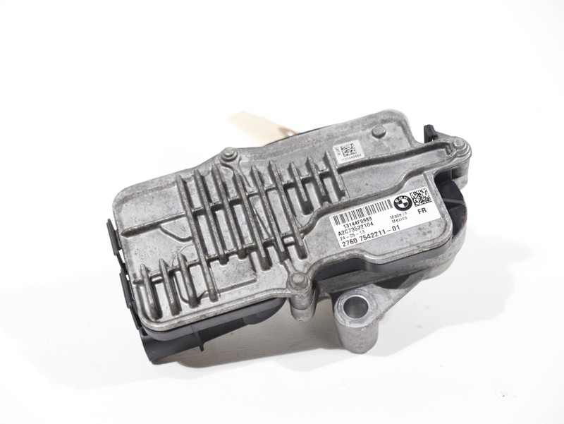 2014-2016 BMW F32 435i xDrive Transfer Case Motor / Module 8643153 OEM